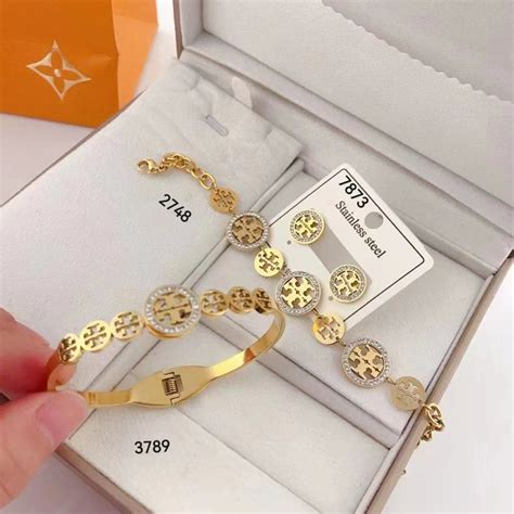 tory burch jewelry bulk pallets wholesale|Tory Burch wholesale .